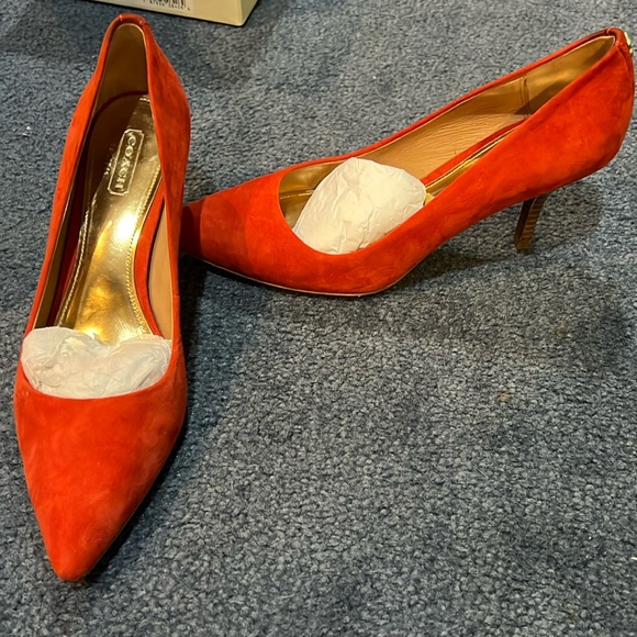 Coach Zoee Suede Heels - Picture 1 of 7